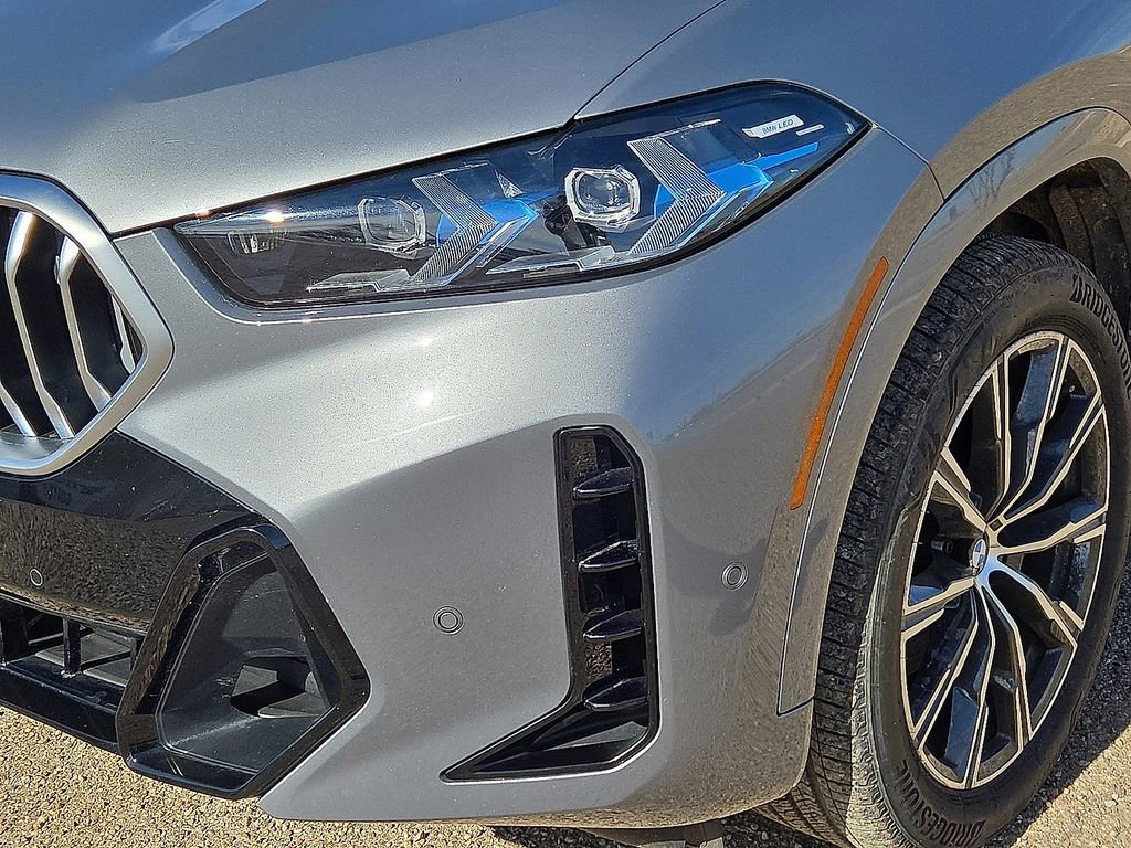 Used 2026 BMW X6 xDrive40i image 10