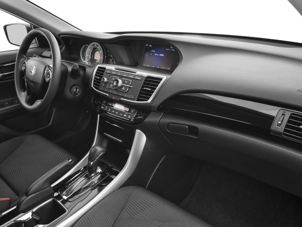 Used 2016 Honda Accord LX image 10