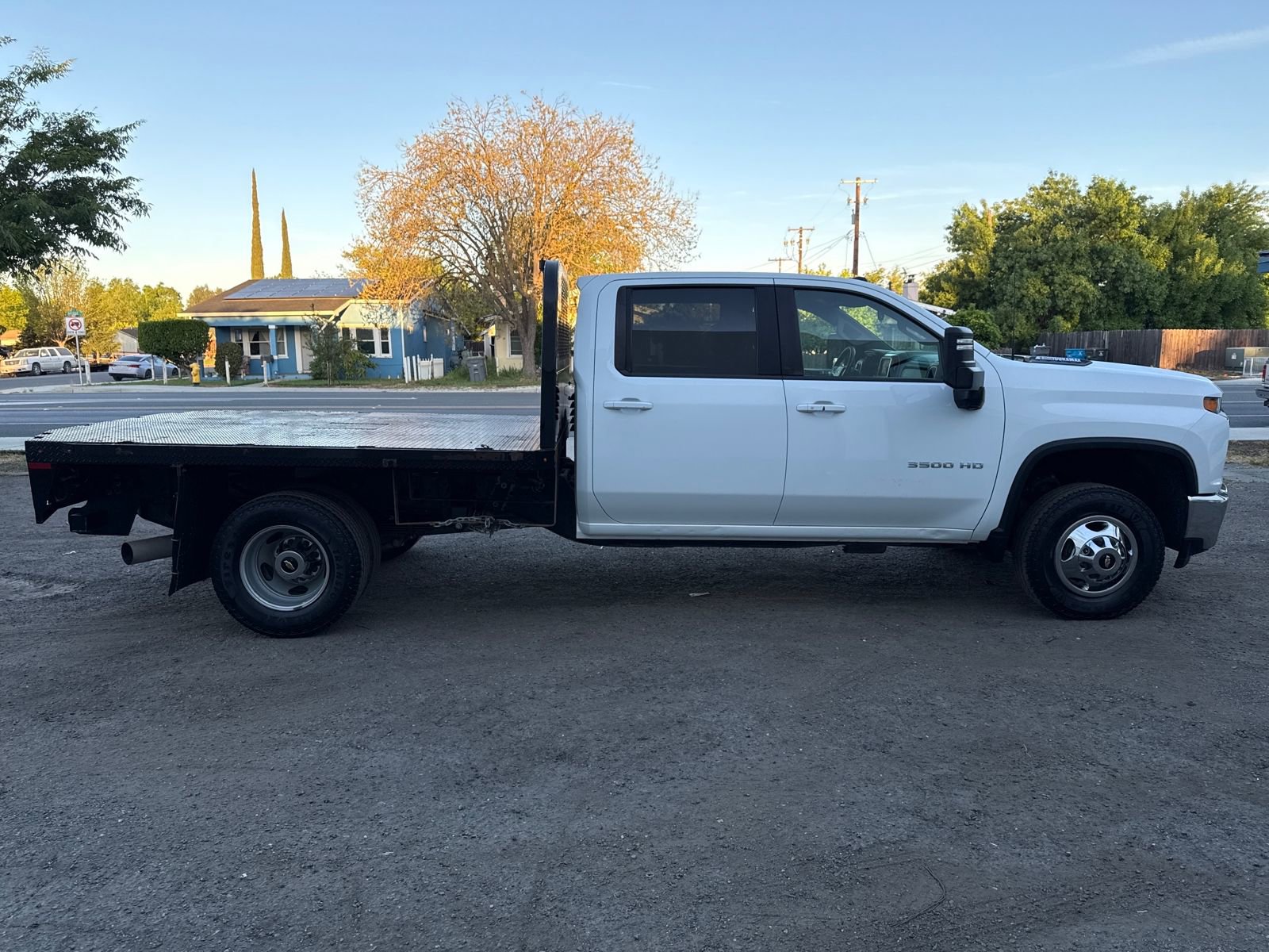 Used 2022 Chevrolet Silverado 3500 LT w/ Convenience Package image 6