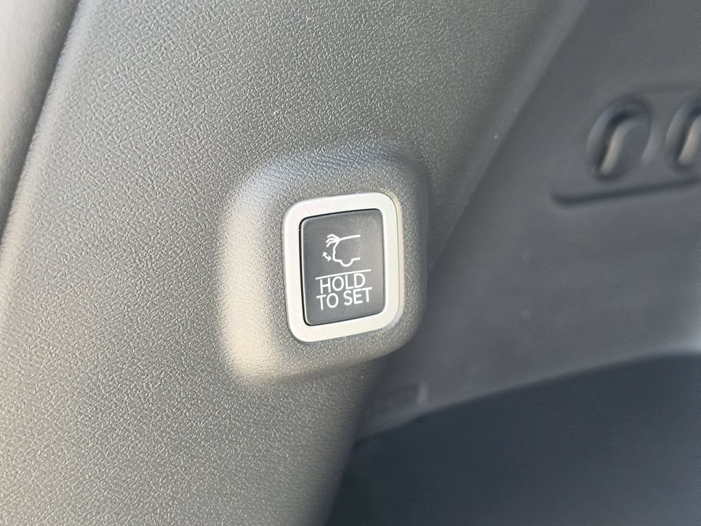 New 2026 Jeep Cherokee Limited AWD/4WD image 10