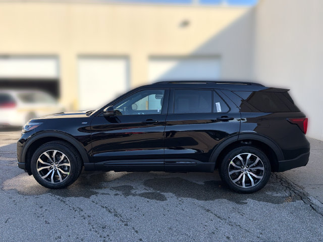 New 2027 Ford Explorer ST-Line AWD/4WD image 10