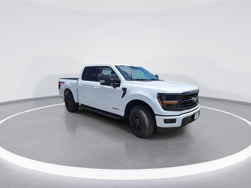 New 2025 Ford F150 XLT w/ Equipment Group 302A MID image 2