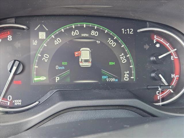 Used 2024 Toyota RAV4 XLE w/ Convenience Package image 7