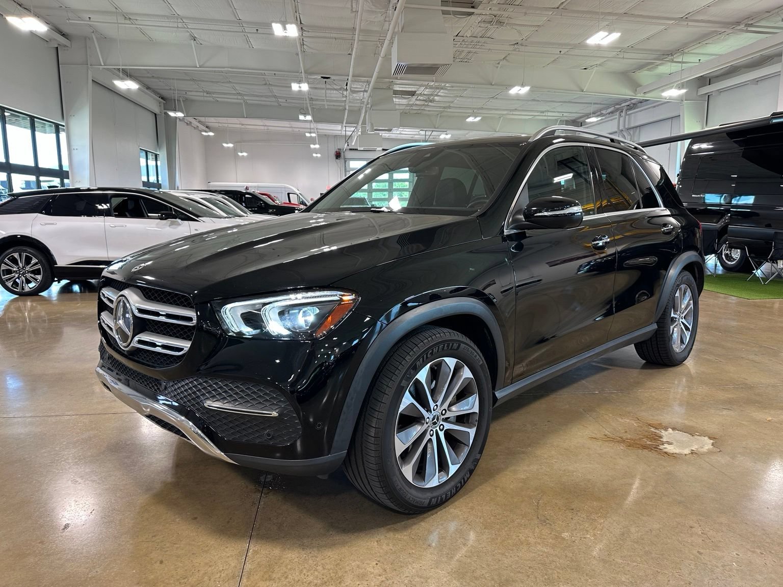 Used 2023 Mercedes-Benz GLE 350 image 3