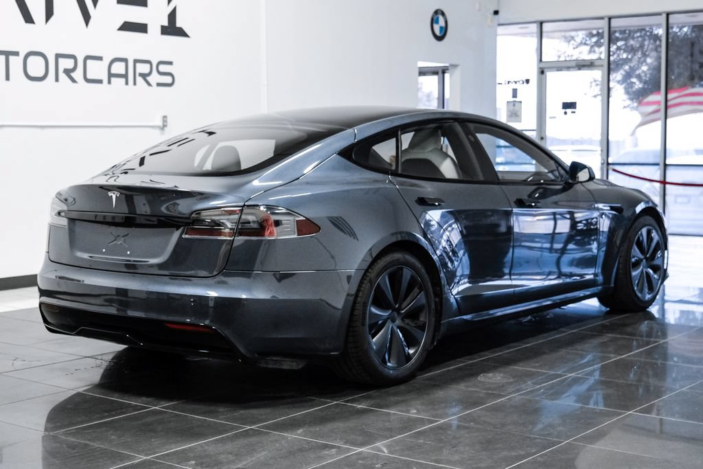 Used 2022 Tesla Model S AWD/4WD image 9