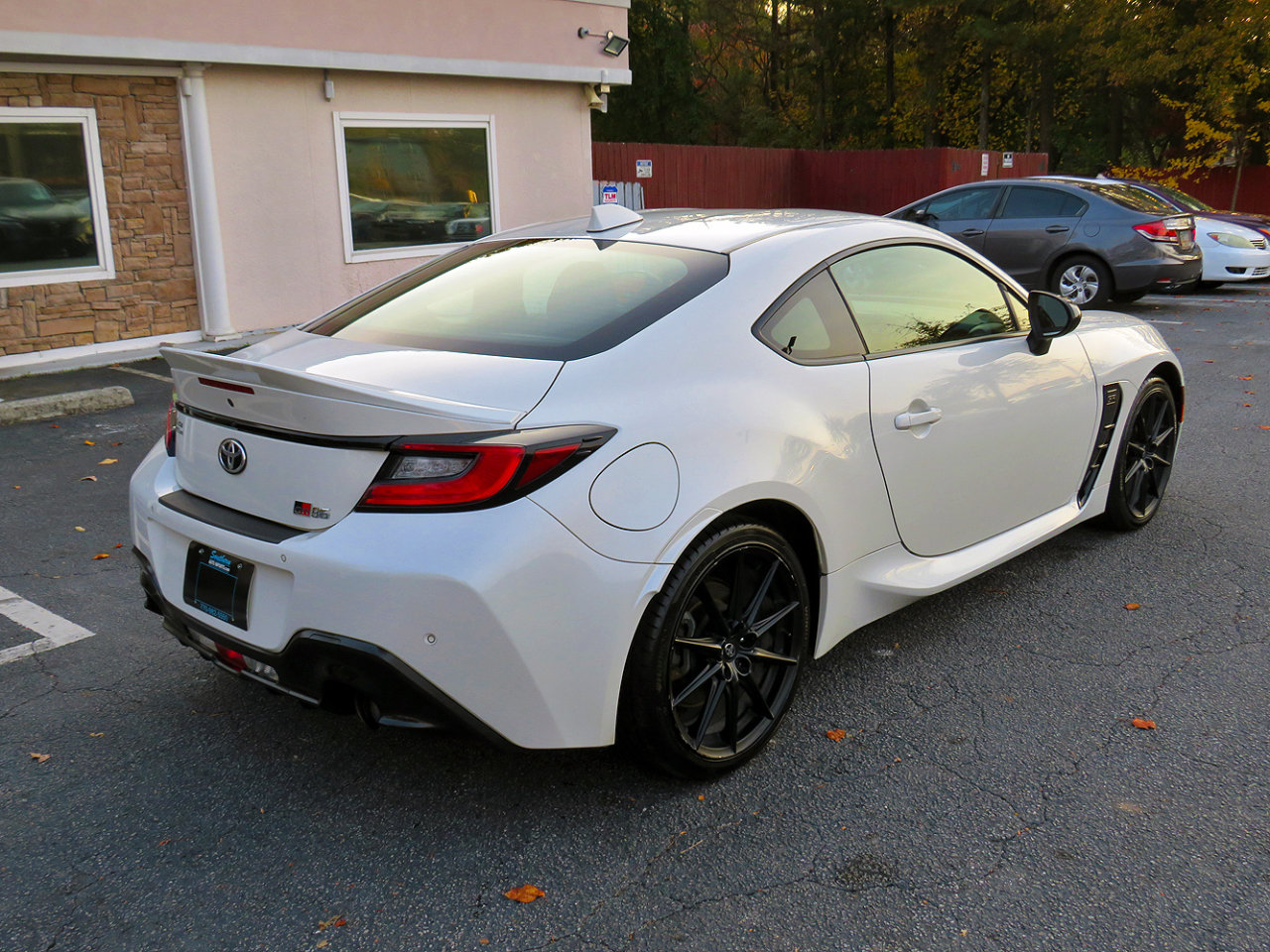 Used 2023 Toyota GR86 Premium image 7