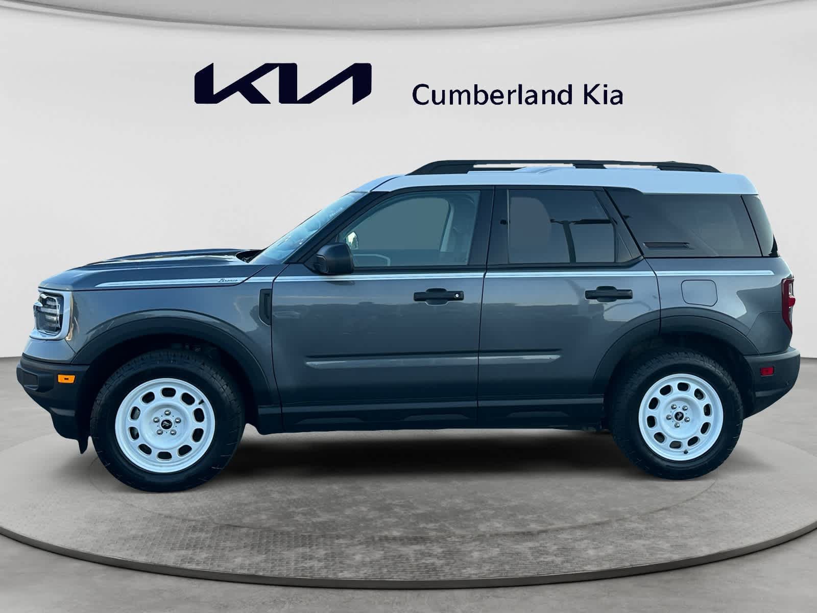 Used 2024 Ford Bronco Sport Heritage w/ Heritage Convenience Package AWD/4WD image 2