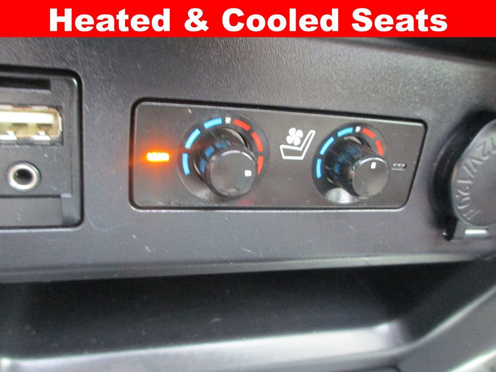 Used 2016 Toyota 4Runner Limited image 17