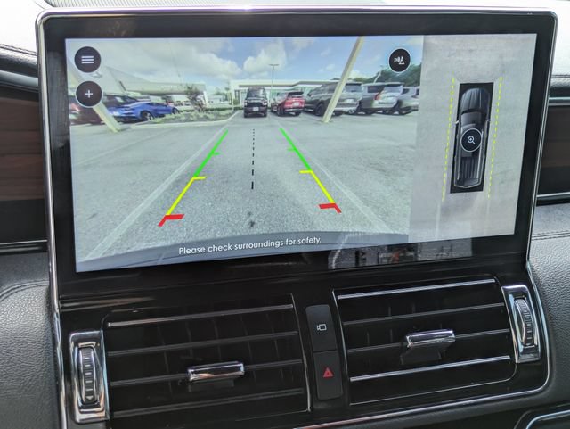 Used 2022 Lincoln Navigator L Reserve AWD/4WD image 21