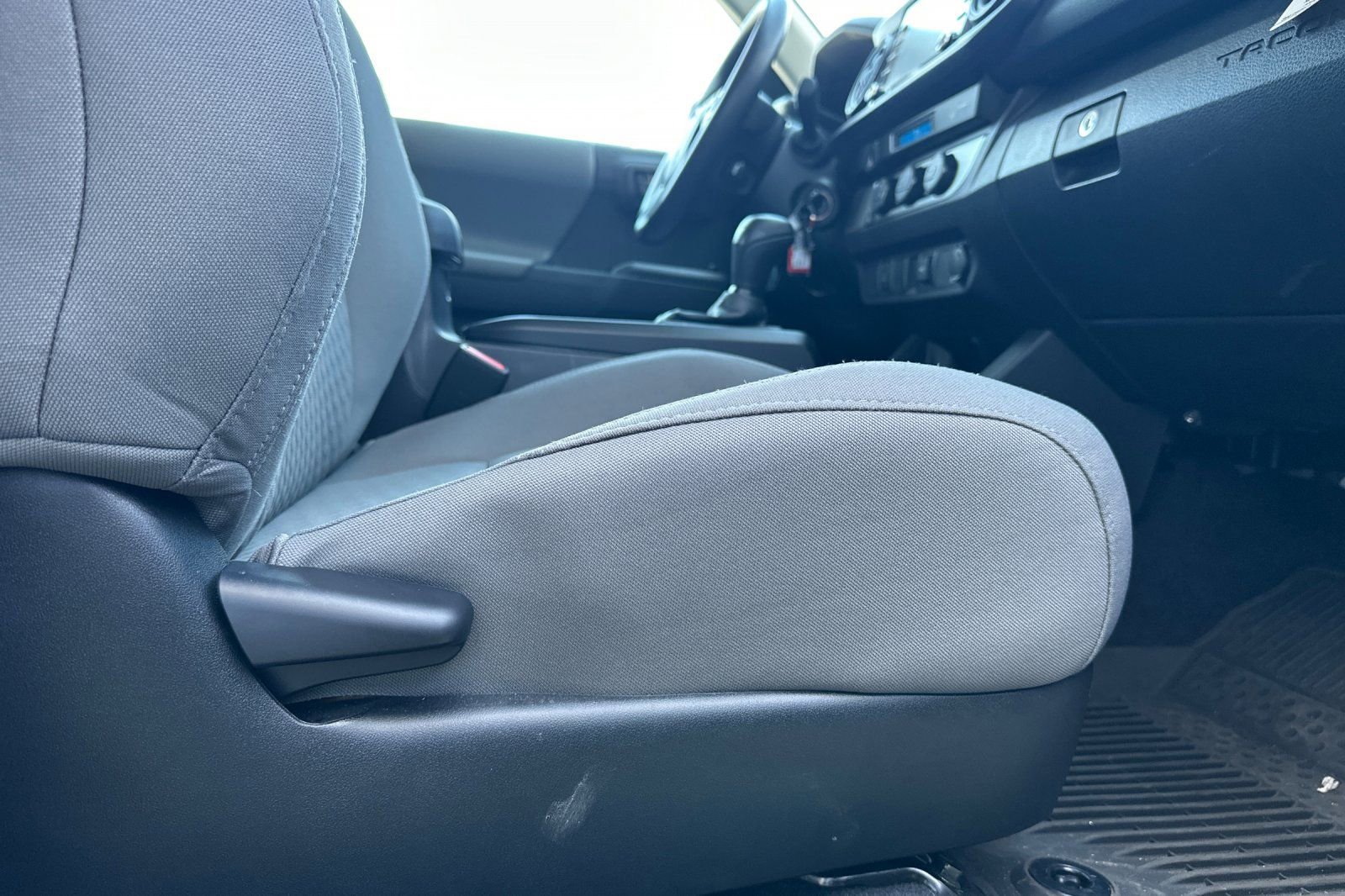 Used 2023 Toyota Tacoma SR image 22