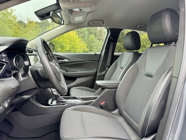 Used 2021 Buick Encore GX Select w/ Sport Touring Package image 27