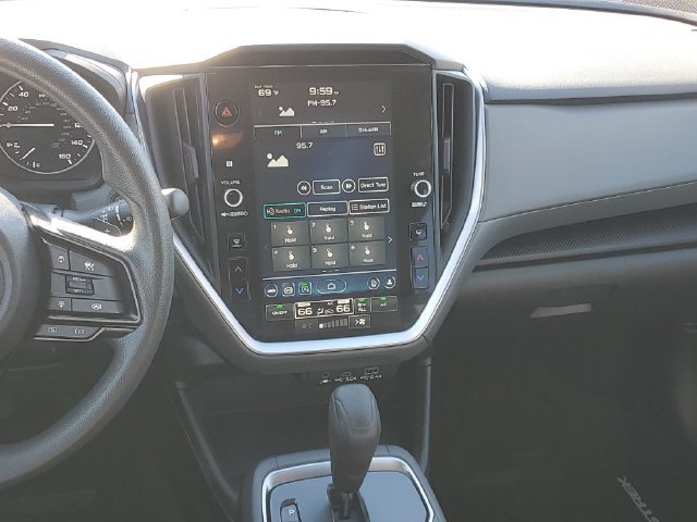 Certified 2025 Subaru Crosstrek 2.5i Premium AWD/4WD image 14