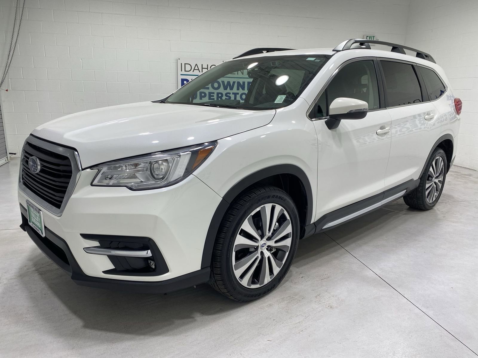 Used 2022 Subaru Ascent Limited image 4