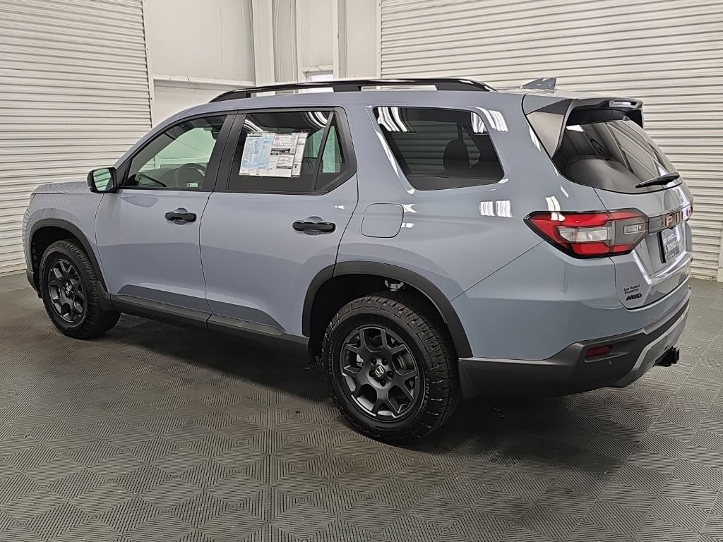 New 2026 Honda Pilot TrailSport image 5