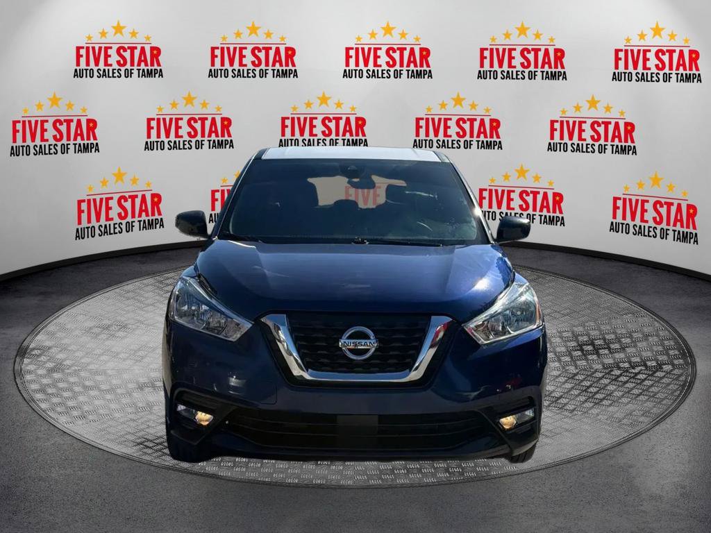Used 2020 Nissan Kicks SV FWD image 2