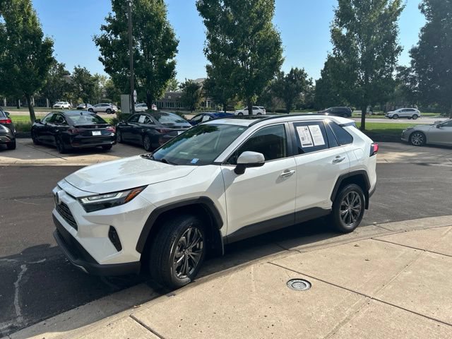 Used 2023 Toyota RAV4 Limited AWD/4WD image 3