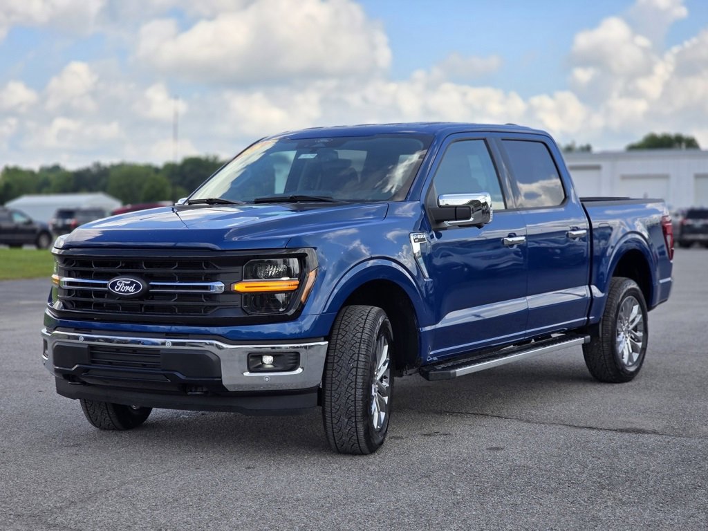 New 2025 Ford F150 XLT w/ Equipment Group 303A High image 3
