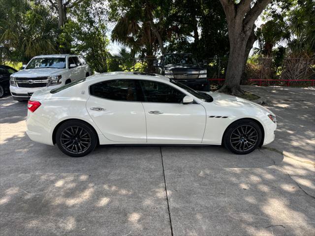 Used 2018 Maserati Ghibli S Q4 AWD/4WD image 6