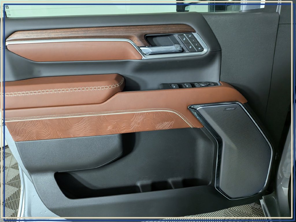 New 2026 GMC Sierra 3500 Denali Ultimate AWD/4WD image 13