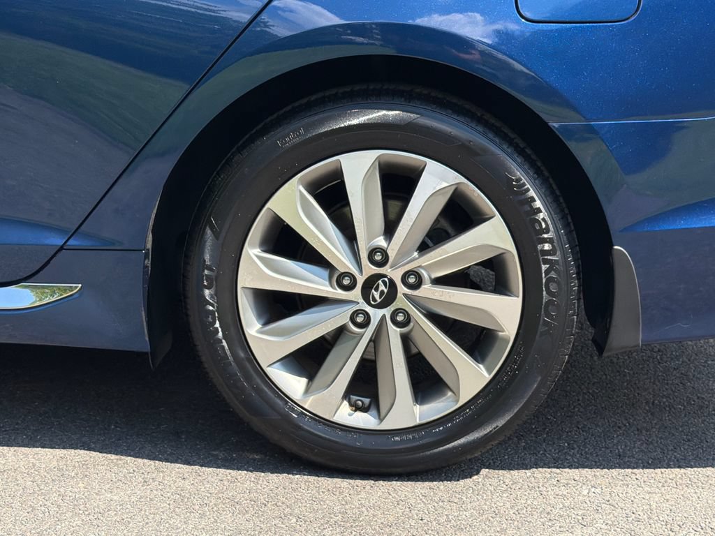 Used 2017 Hyundai Sonata Sport FWD image 7