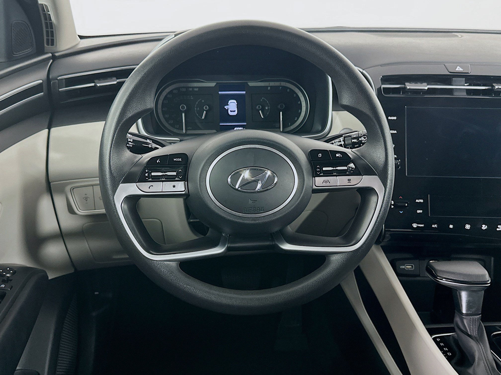 Used 2024 Hyundai Tucson SEL FWD image 18