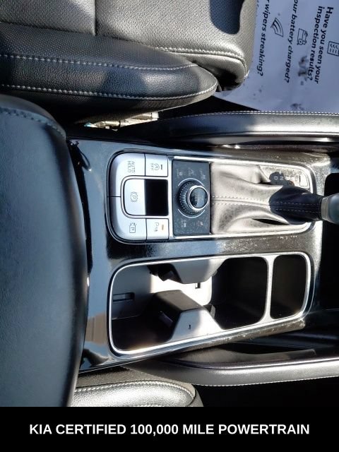 Certified 2025 Kia Telluride SX w/ SX Captain's Chair Package AWD/4WD image 14