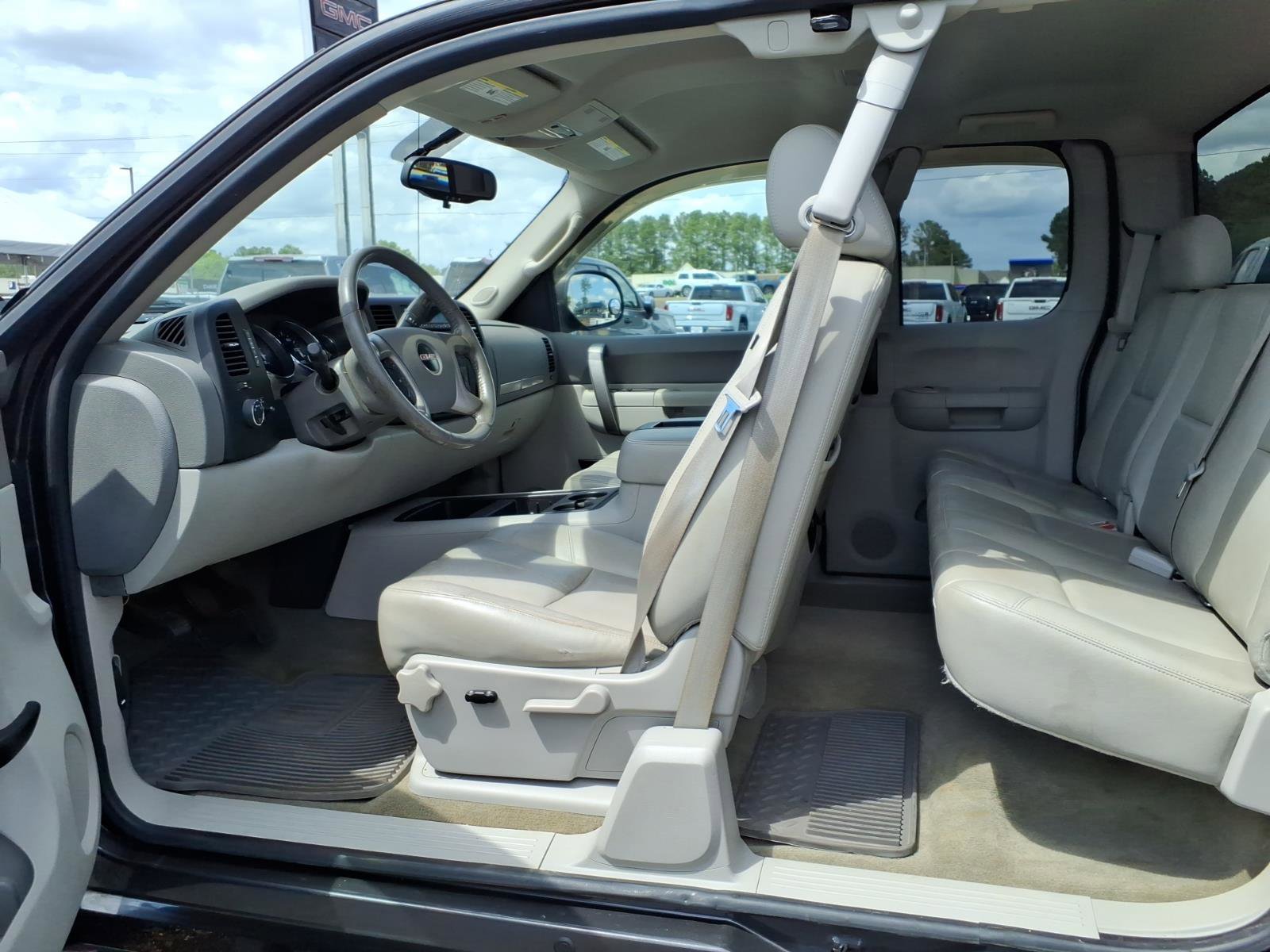 Used 2011 GMC Sierra 1500 SLE w/ Power Tech Package image 22