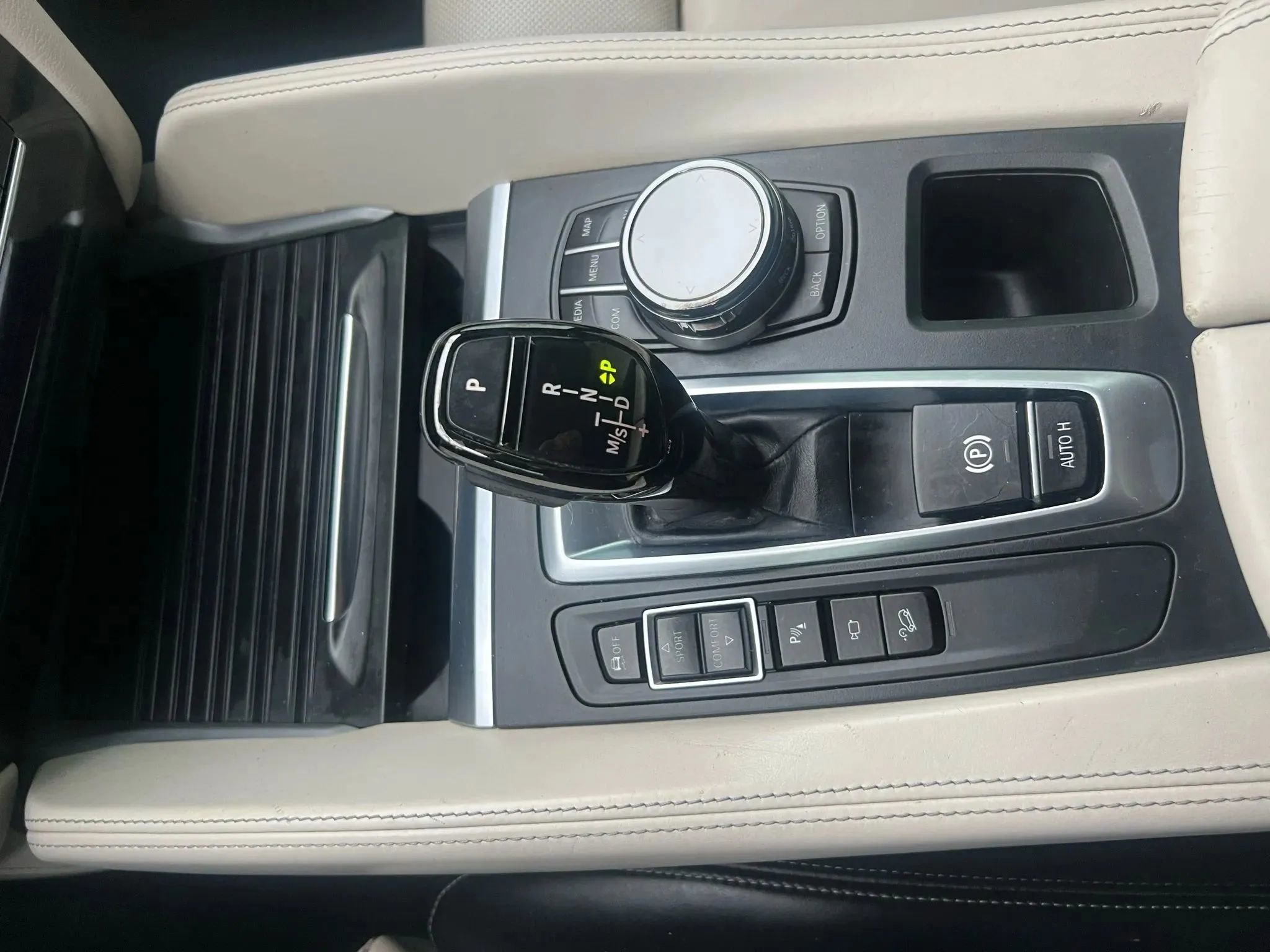 Used 2018 BMW X6 xDrive50i image 17