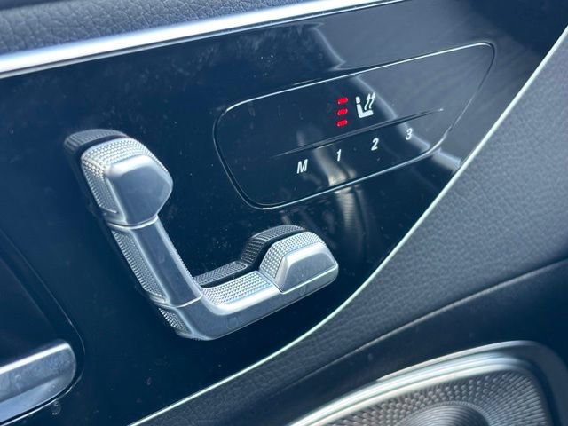 Used 2023 Mercedes-Benz C 300 4MATIC Sedan image 31