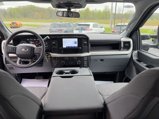 Used 2024 Ford F250 XL w/ STX Appearance Package AWD/4WD image 30