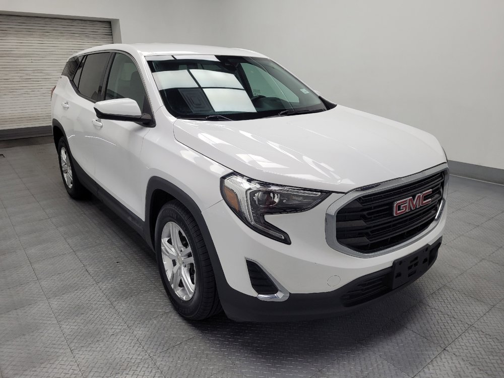 Used 2020 GMC Terrain SLE w/ LPO, Floor Liner Package FWD image 13