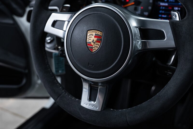 Used 2015 Porsche 911 GT3 RWD image 42
