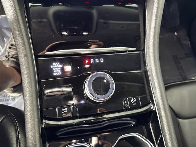 Used 2023 Jeep Grand Cherokee 4WD 4xe image 16