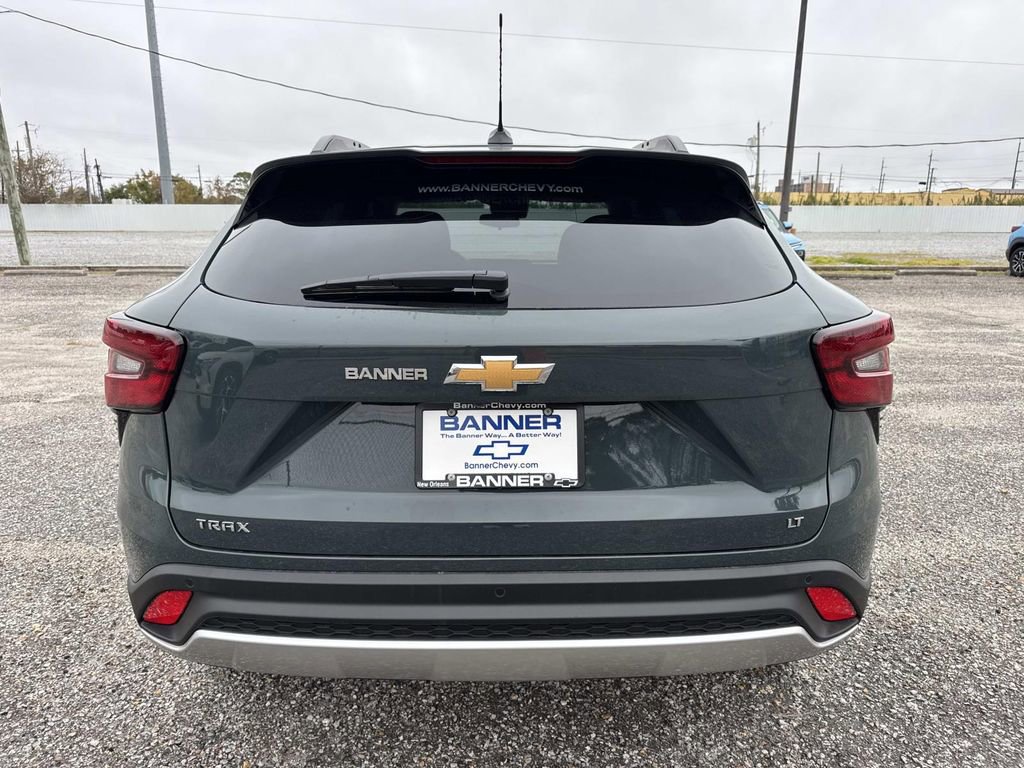 New 2026 Chevrolet Trax LT w/ Driver Confidence Package image 6
