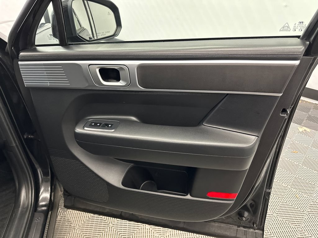 Used 2026 Hyundai Santa Fe SE FWD image 14