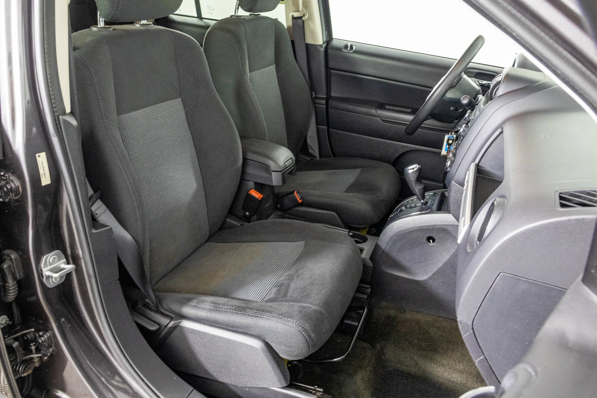Used 2016 Jeep Compass Sport w/ Power Value Group FWD image 41