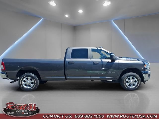Used 2024 RAM 3500 Big Horn w/ Snow Chief Group AWD/4WD image 2