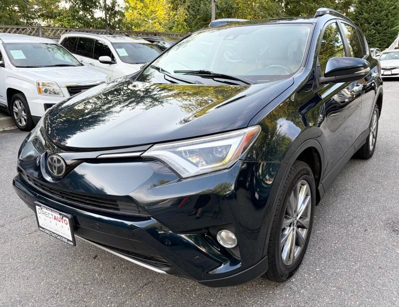 Used 2017 Toyota RAV4 Limited AWD/4WD image 3