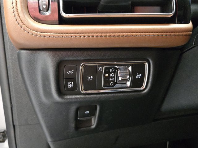 Used 2023 Lincoln Nautilus Reserve w/ Equipment Group 201A AWD/4WD image 22