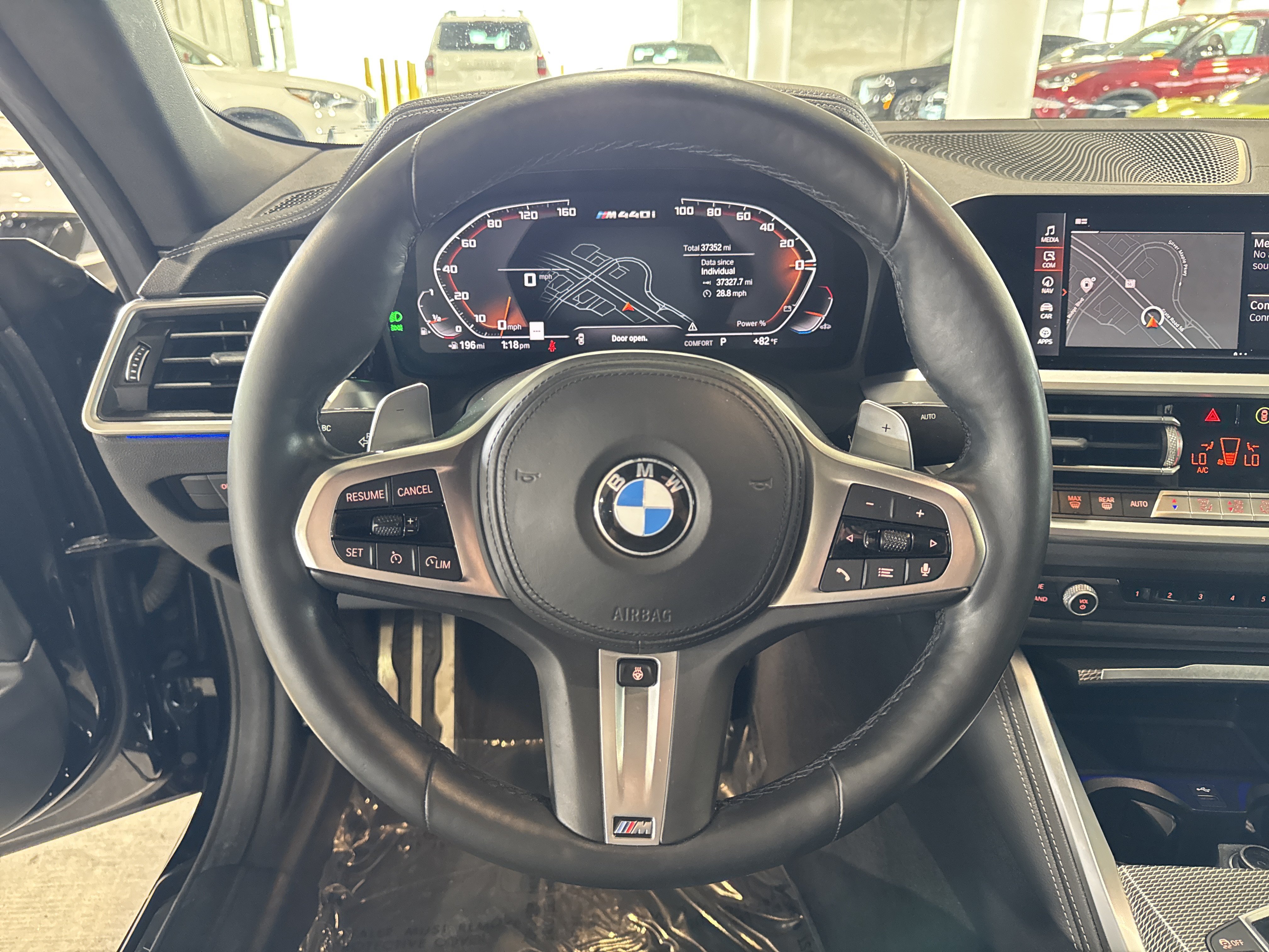 Used 2023 BMW 440i xDrive Convertible w/ M Carbon Exterior Package AWD/4WD image 17