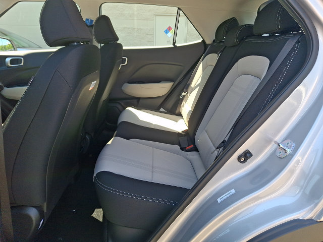 New 2026 Hyundai Venue SEL FWD image 10
