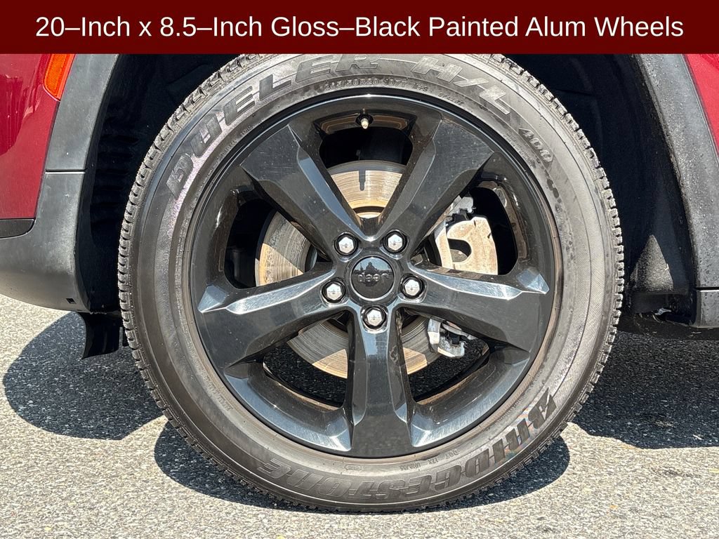 Used 2023 Jeep Grand Cherokee L Laredo AWD/4WD image 23