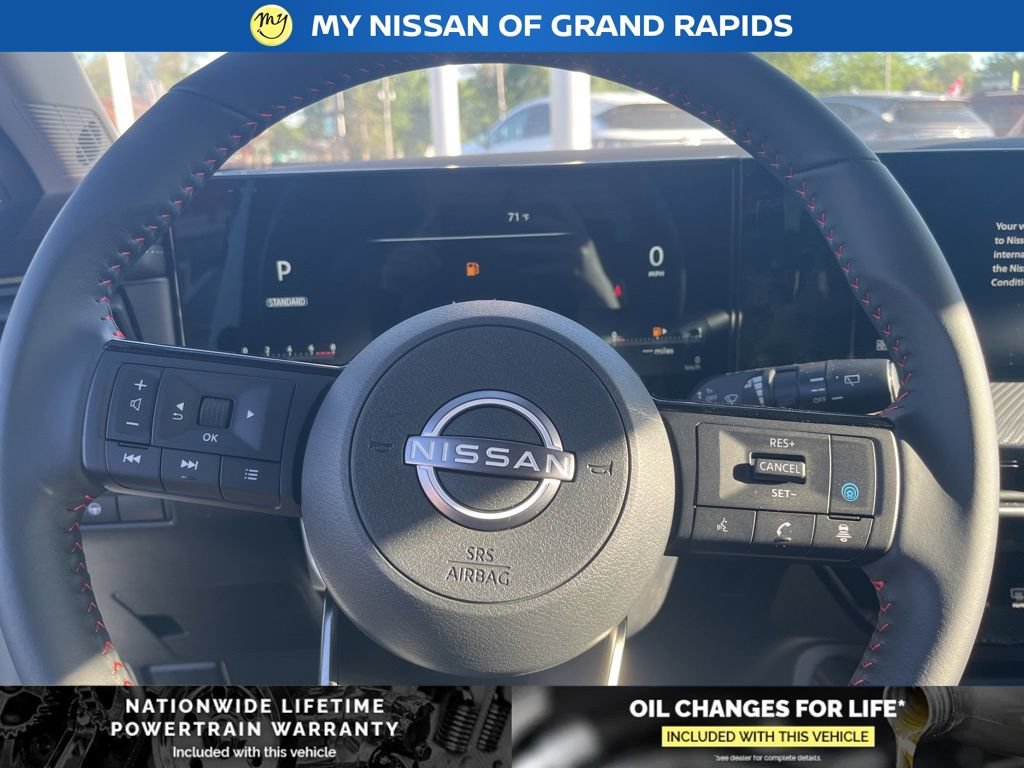 New 2026 Nissan Kicks SR AWD/4WD image 12