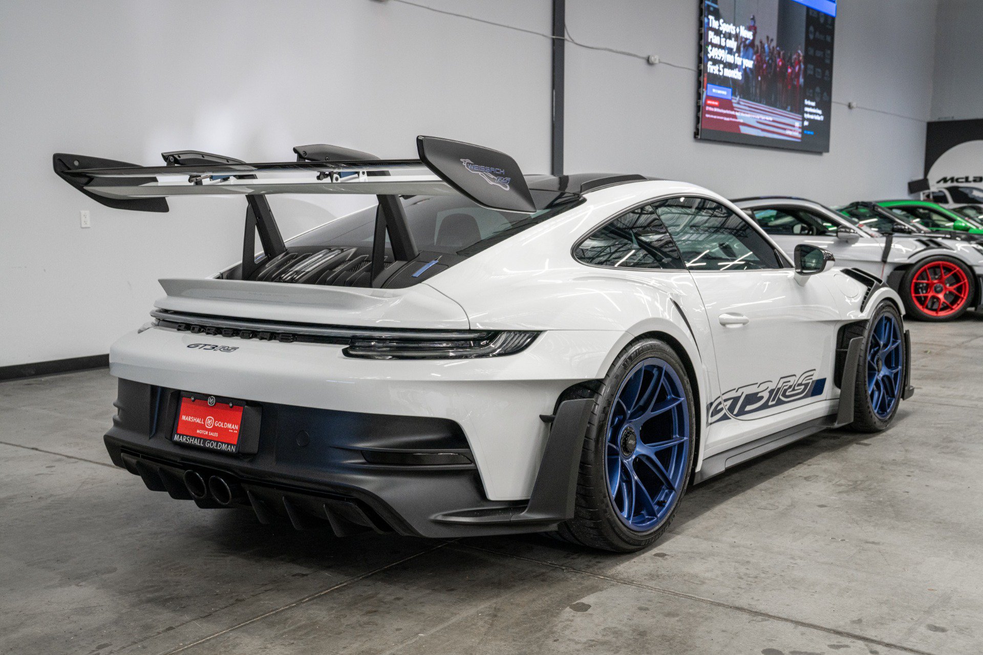 Used 2025 Porsche 911 GT3 RS RWD image 8