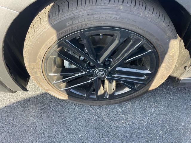 Used 2026 Toyota Camry SE FWD image 14