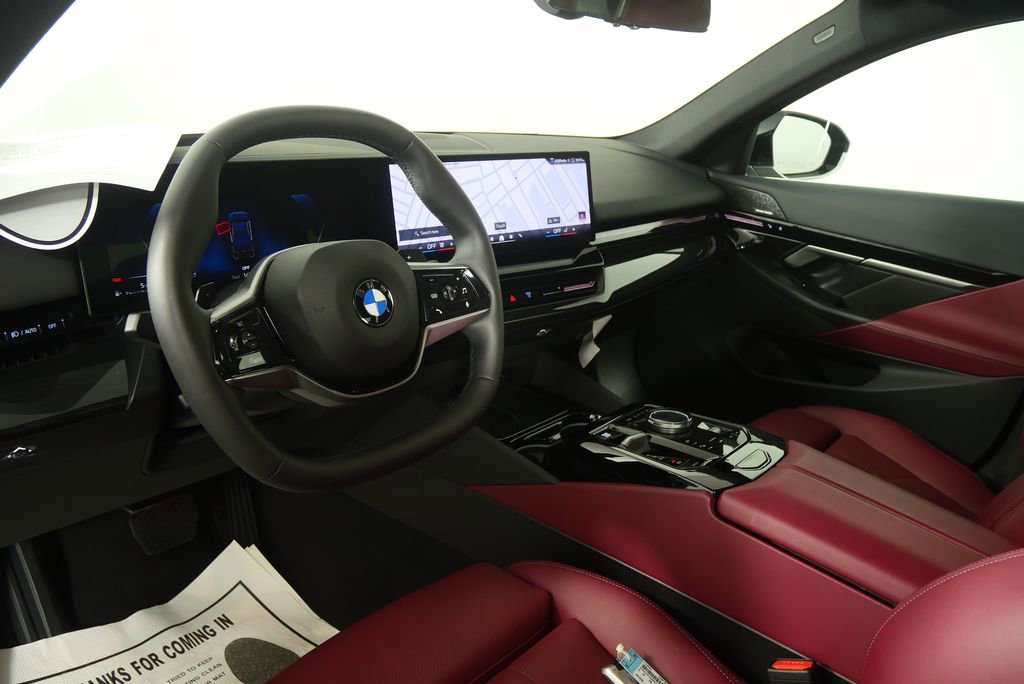 Certified 2025 BMW 530i image 13