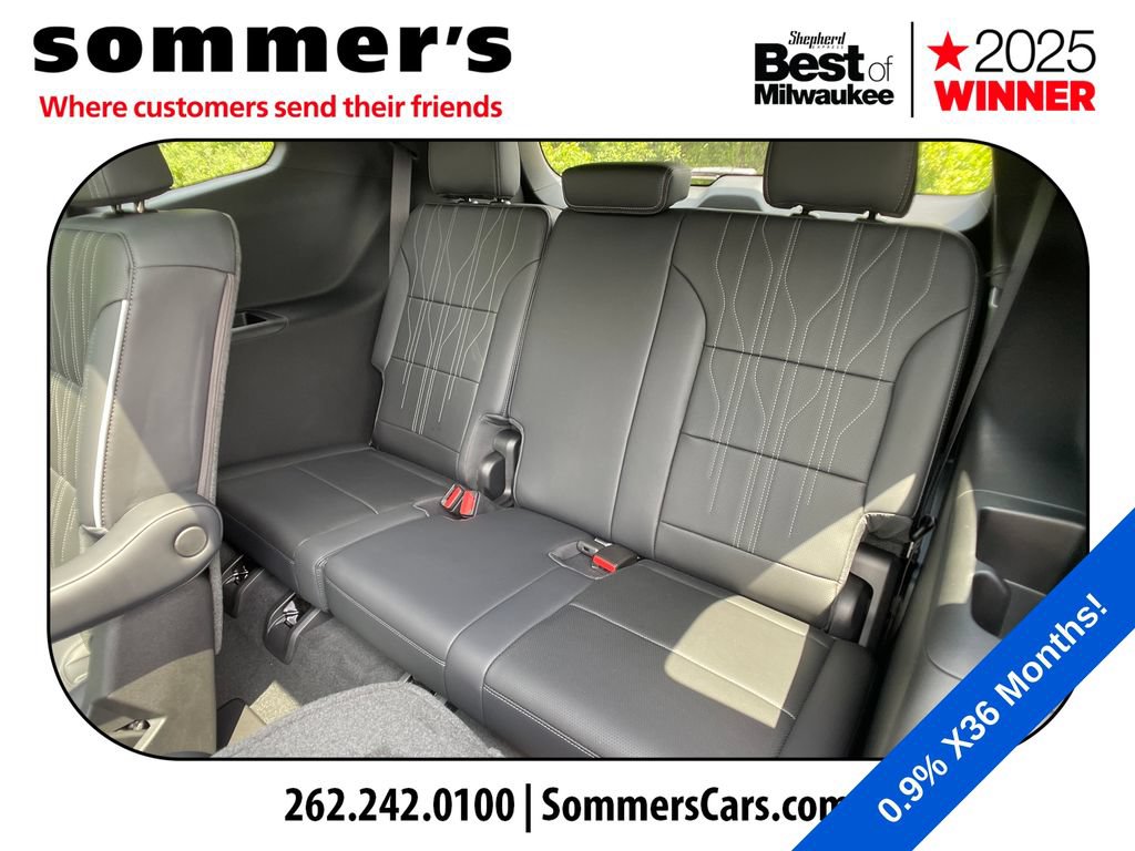 New 2026 Buick Enclave Avenir w/ Super Cruise Package AWD/4WD image 11