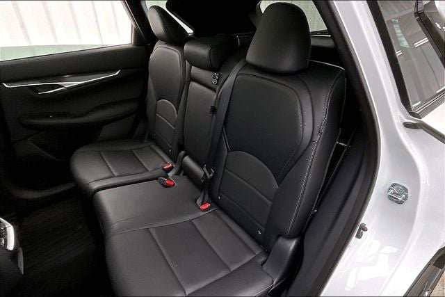Certified 2025 INFINITI QX50 Sport w/ Cargo Package image 21