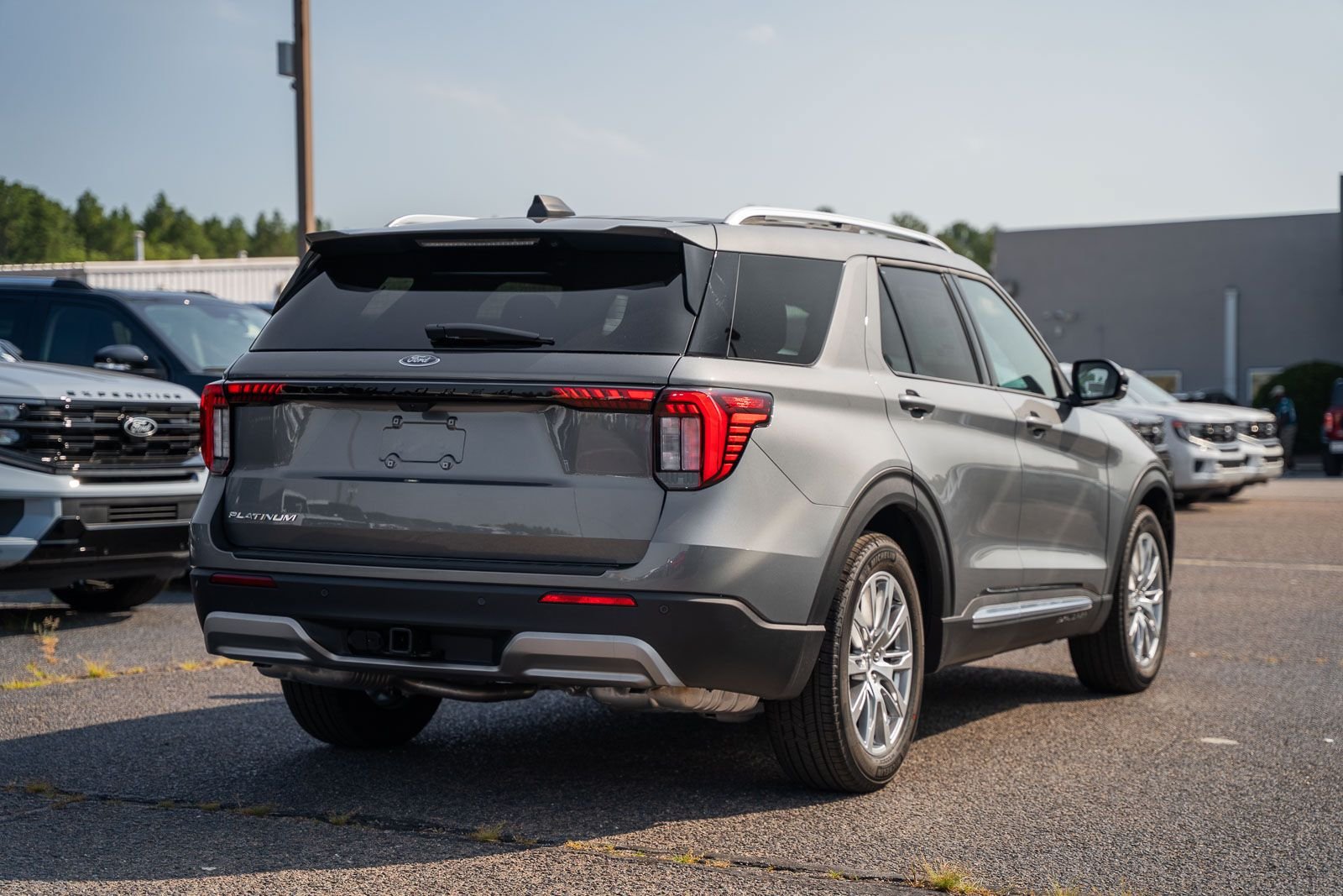 New 2026 Ford Explorer Platinum RWD image 7