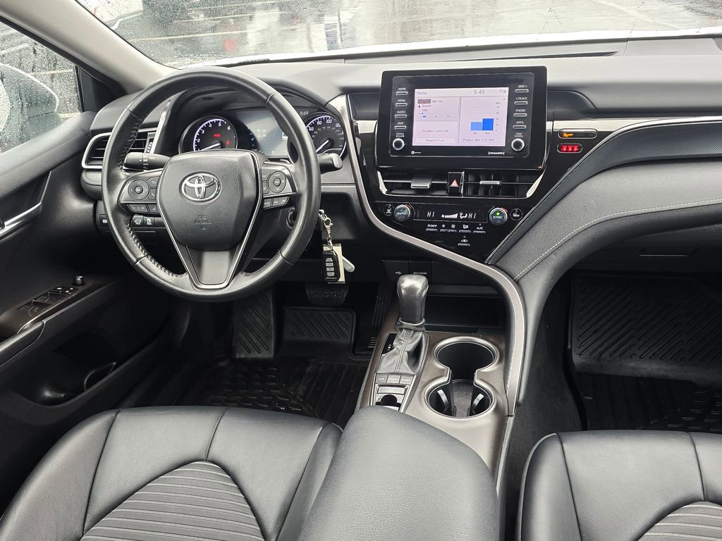 Used 2023 Toyota Camry SE AWD/4WD image 13